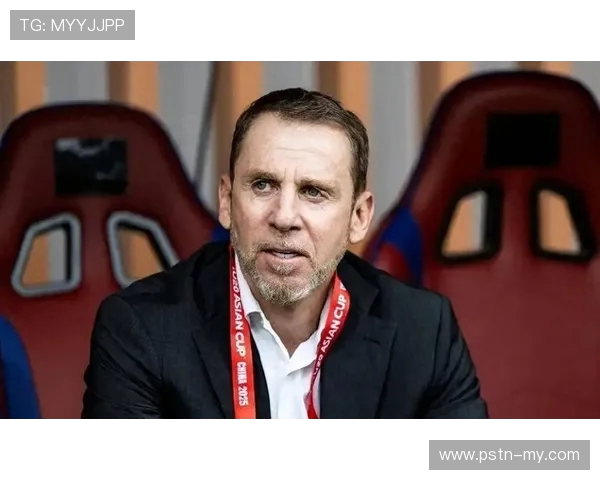 国足换帅提速！久尔杰维奇过渡身份坐实，两大名帅锁定接班(2)